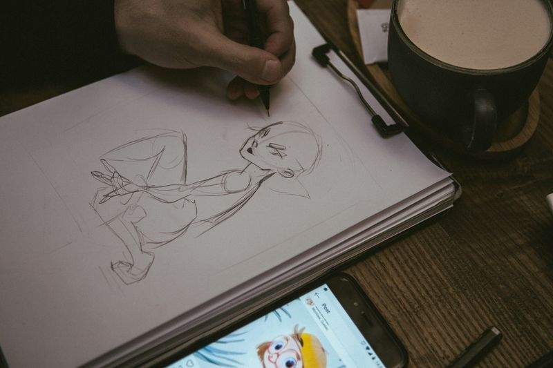 春から始める絵画教室、新しい趣味として続けやすい理由